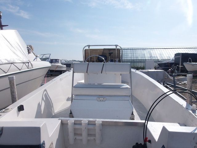 Angelboot  Freizeitboot mit Trailer Modell Angeln