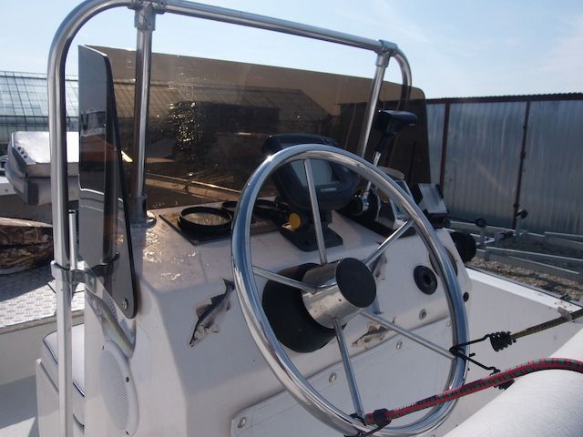 Angelboot  Freizeitboot mit Trailer Modell Angeln