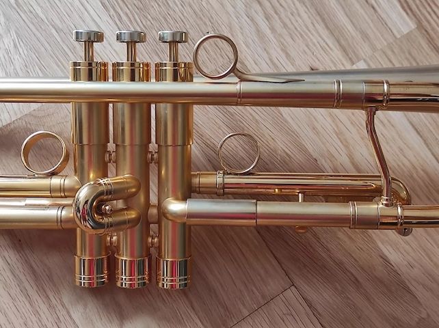Adams A4 L Custom B-Trompete