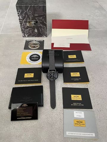 Breitling Navitimer schwarzes Zifferblatt Damenuhr