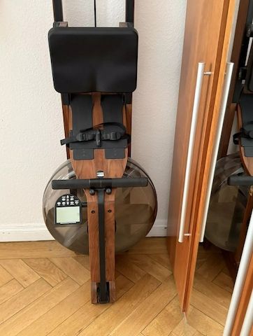 Waterrower Rudergerät Nussbaum