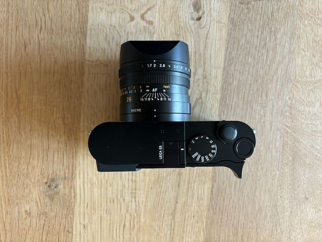Leica Q3 schwarz