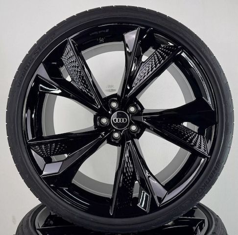 Audi RS6 RS7 4K C8 22 Zoll Felgen