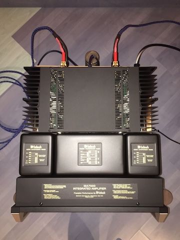 McIntosh MA 7000 AC