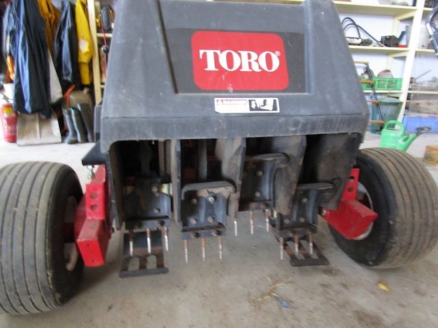 Toro Aerifizierer Rasenpflege, Vertikutierer
