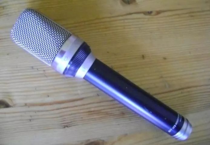 Neumann Gefell M71 & MV692 (U47 M7)Mikrofon