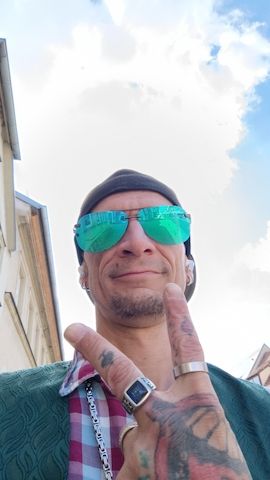 ER sucht sie