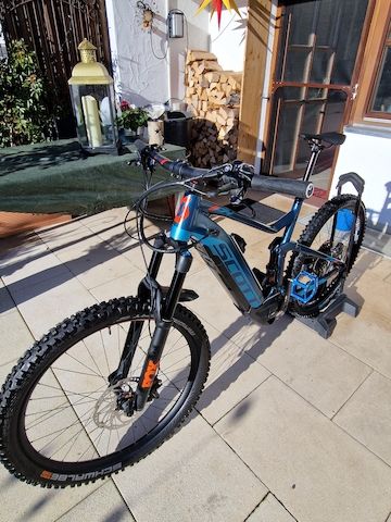 Scoot ebike Genius