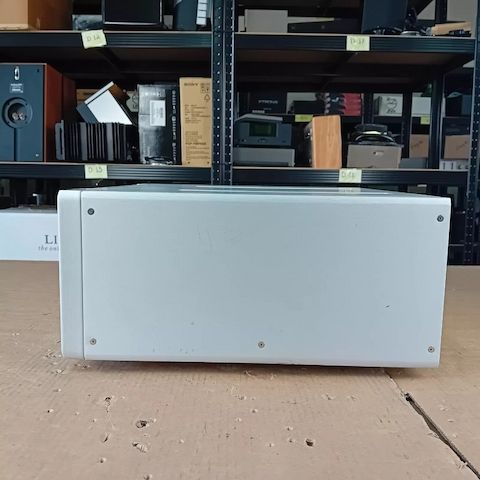 Ayre Evolution V-5 Endstufe