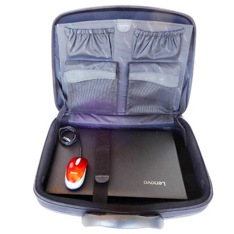 Notebook Lenovo mit Tasche, Maus, Laptop,
