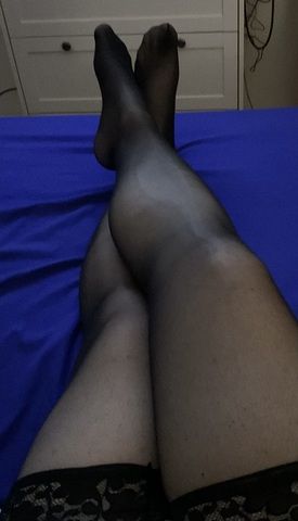 Sissy sucht Hilfe bei ihrer Verwandlung