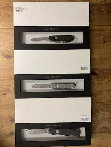 Victorinox Damast 2021 SwissChamp Taschenmesser