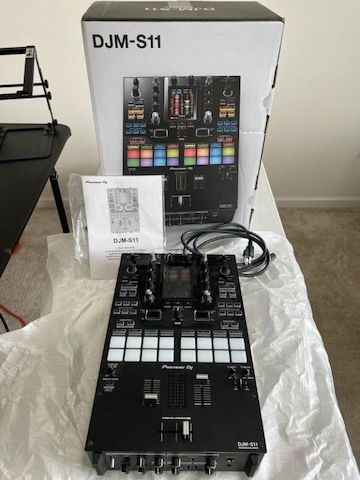 AlphaTheta Euphonia , Pioneer CDJ-3000, Pioneer DJ DJM-A9, Pioneer DJ DJM-V10-LF , Pioneer DJM-S11