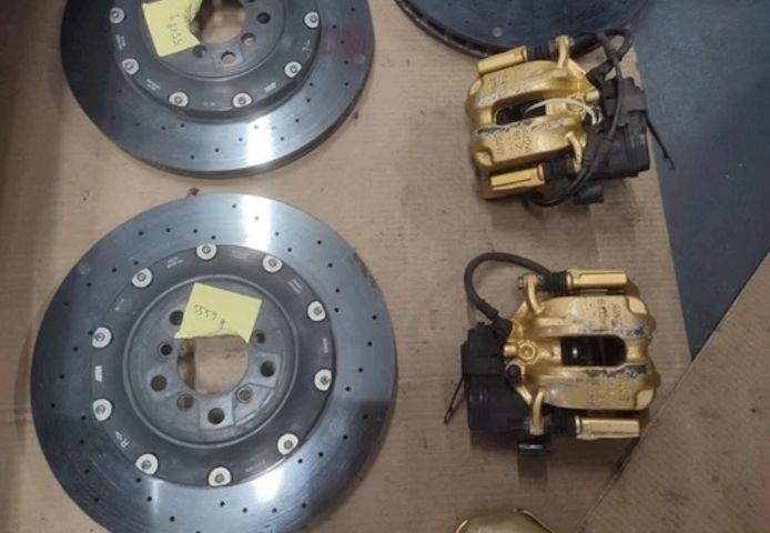 BMW M5 F10 M6 F06 F12 F13 KERAMIK Bremsen Bremsscheiben