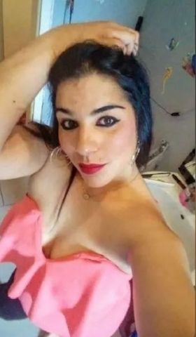Süsse Maus Melina macht Erotik Dates