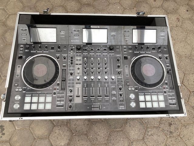 Pioneer DDJ-RZX Mixer/Controller mit Case