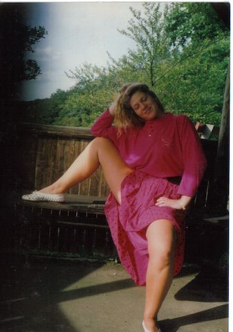 Ines verschenkt ihre Nacktfotos