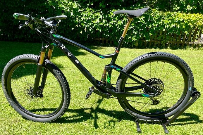 Scott Spark RC 700 Ultimate Carbon HighEnd CrossCountry Gr. M MTB