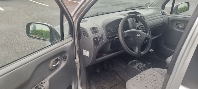 Opel Agila