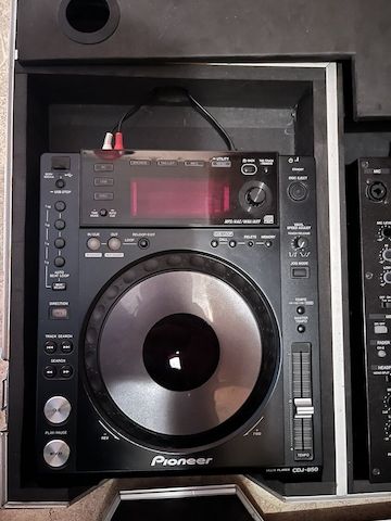 Pioneer DJ Equipment Set CDJ-850-K & DJM-750-K mit Flightcase