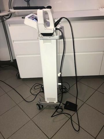 BodyFX + Fractora Tower Bipolar Radiofrequenz