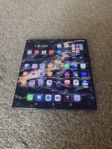 Huawei Mate XT TRI-FOLD
