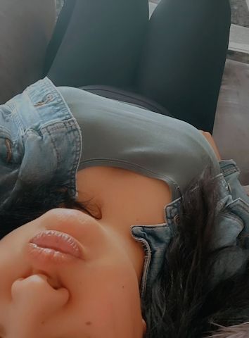 💋 Emilia (27) – Ab sofort buchbar | Online & Begleitung