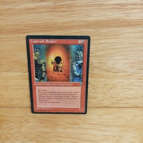 Magic The Gathering-Lauernde Räuber.