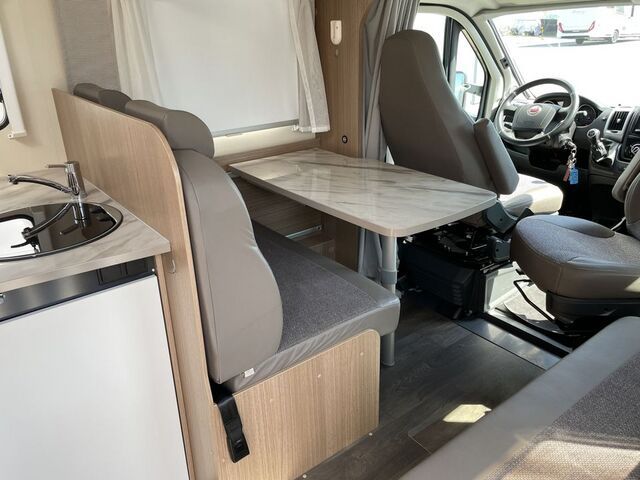 Wohnmobil Carado T348, Baujahr 2018