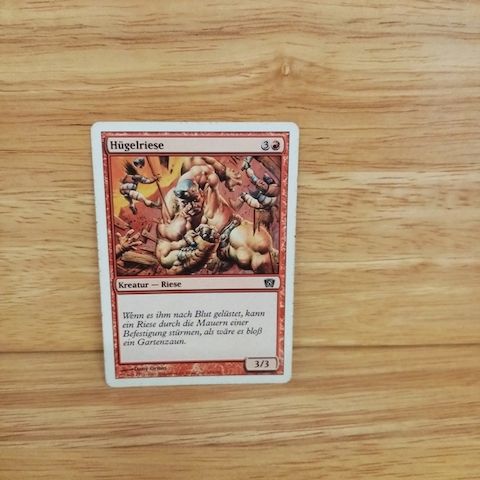 Magic The Gathering-MTG-Hügelriese.