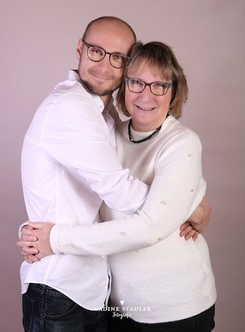 Familienfoto Familienfotografie Portraitfoto Fotostudio Fotoshooting Wuppertal Fotograf
