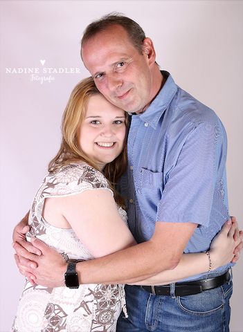 Familienfoto Familienfotografie Portraitfoto Fotostudio Fotoshooting Wuppertal Fotograf