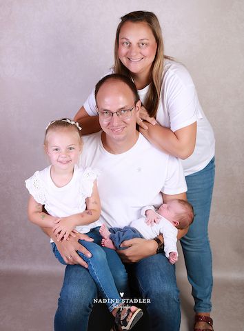 Familienfoto Familienfotografie Portraitfoto Fotostudio Fotoshooting Wuppertal Fotograf