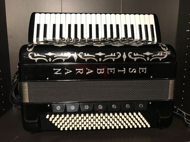 Akkordeon Brandoni 120 Bass 4+5 Piccolo 11