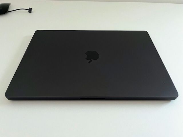 Apple MacBook Pro 16 Zoll M3 Max 14C 30C 36GB