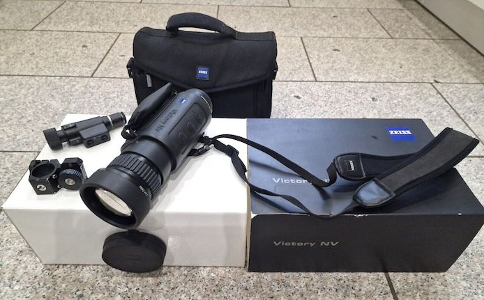 Nachtsichtgerät ZEISS Victory NV Night Vision 5.6x62 T