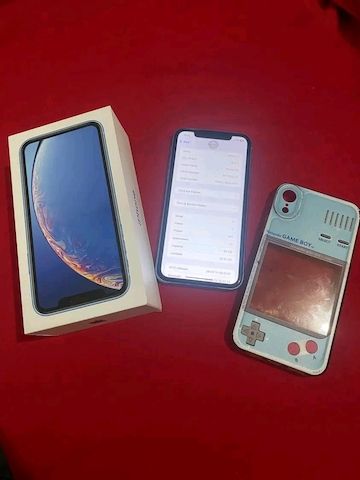 iPhone XR