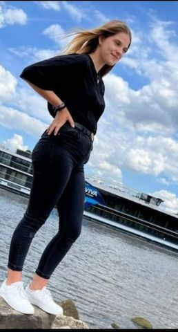 Suche Gangbang oder kleine Gruppe