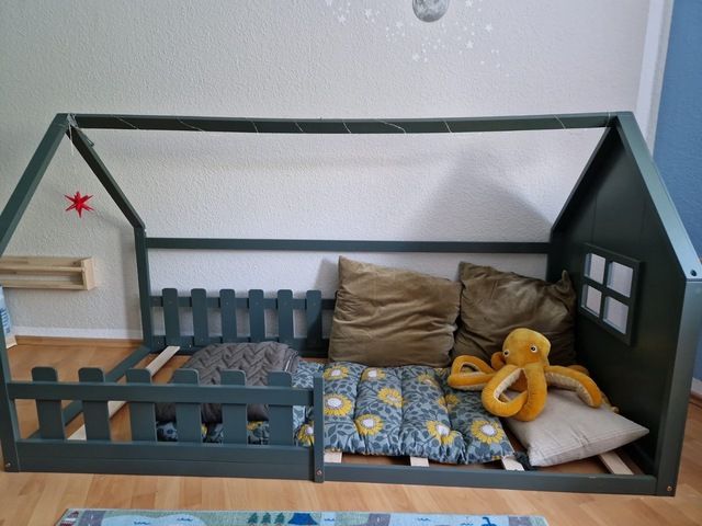 Kinderbett Haus
