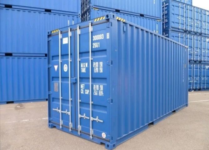 20 Fuß Seecontainer High Cube
