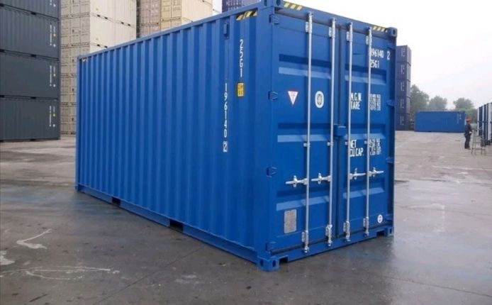 20 Fuß Seecontainer High Cube