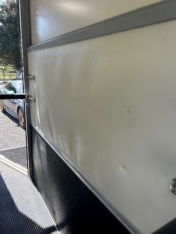 IFOR Williams HB506 – Pferdeanhänger, Baujahr 2018