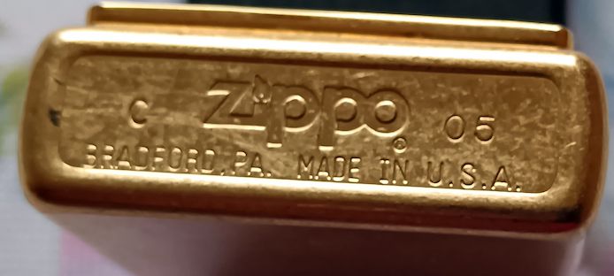 2 ZIPPO Benzin Feuerzeuge ,Sturmfeuerzeuge