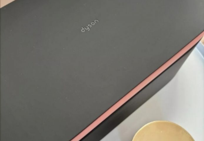 Dyson Airwrap Multistyler in Pink