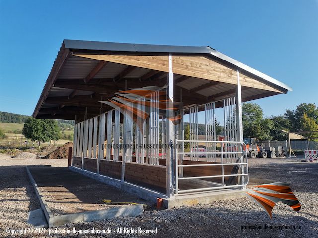 Pferdestall bauen & Außenbox kaufen - Pferdebox und Offenstall, Weidehütte Top - Pferdeunterstand