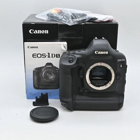 Canon EOS R6 Mark II, Canon EOS R3, Canon EOS R5, Nikon Z9, Nikon Z8, Nikon Z 7II