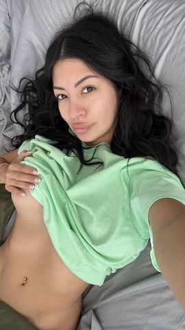 eine Mischung aus attraktiven Frauen