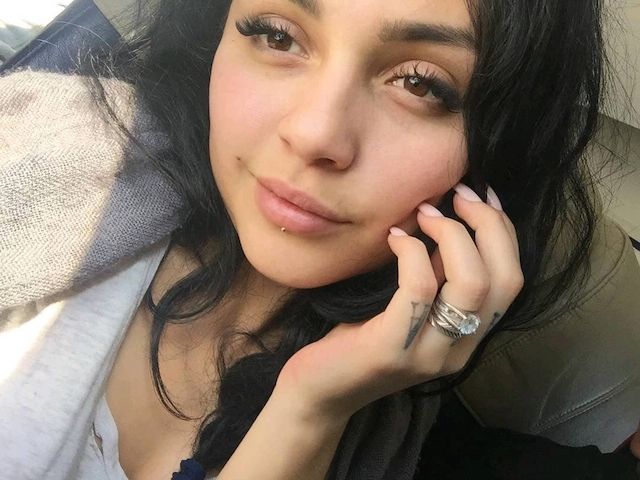 Sexy Frau verfügbar für Sex- und Massage-Begegnungen