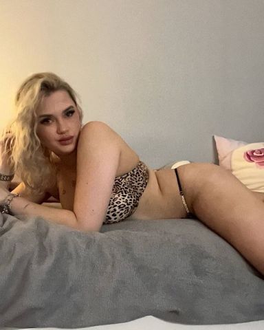 Attraktive, reife Lady