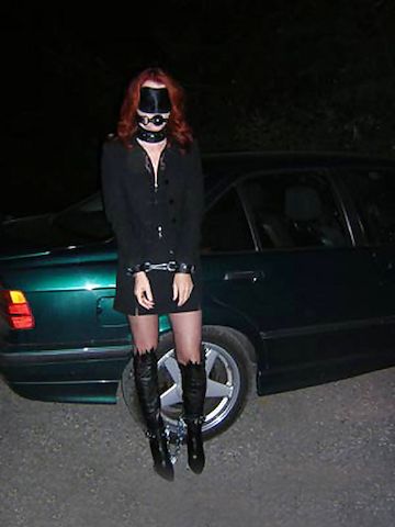 DOM SUCHT SKLAVIN,SKLAVENPAARE,CUCKIPAARE ODER FRAUEN ,PAARE ALS ANFÄNGER